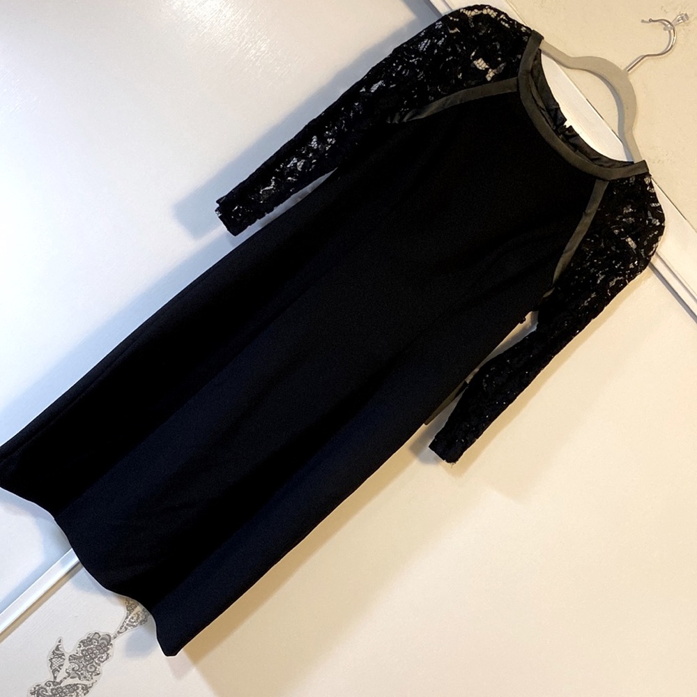 NWT Adrianna Papell dress. Dize 4